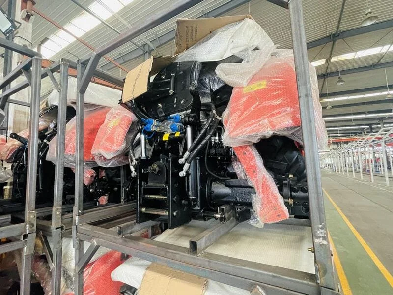 Tractor Cropilots de 50 caballos de fuerza en formato SKD embalado para exportación