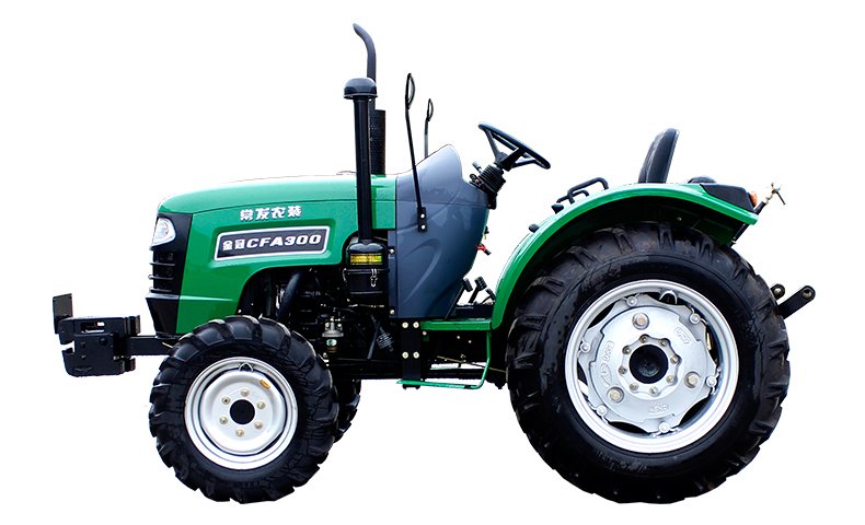Tractor agrícola Changfa de media potencia trabajando en campo abierto
